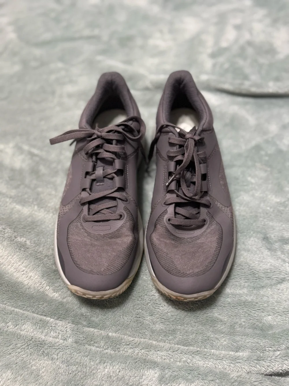 Lululemon Strongfeel Womens Training Shoe in Anchor/Vapor/Light Vapor Size 9